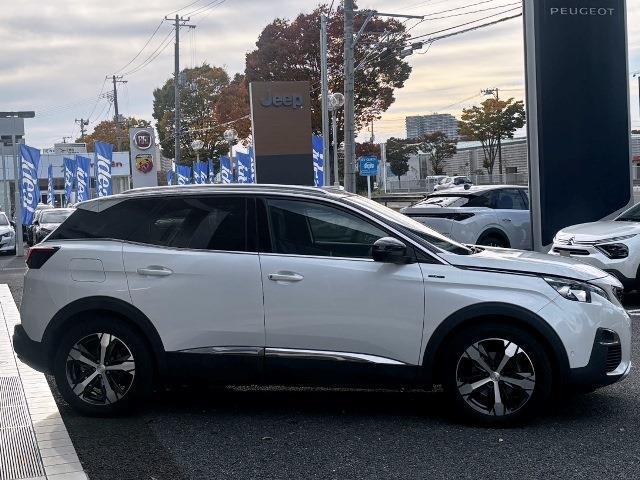 東北最大級の輸入車専門大型展示場！　展示場に無いお車も全国よりお探しいたします。