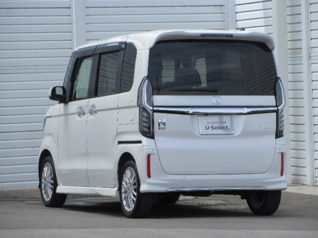 HONDA認定中古車ディーラー『U-select御殿場店』です。新車から1オーナー車、コンデションの良い車両を取り揃えております。車両状態証明書付きです。