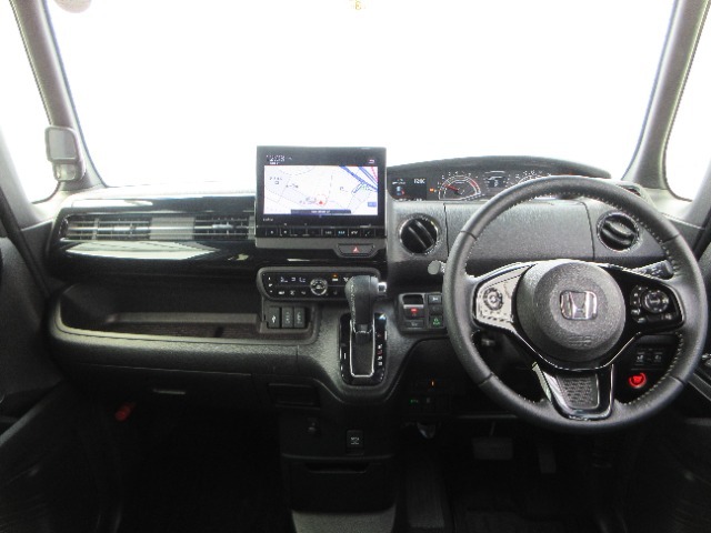 当店ページをご覧いただきましてありがとうございます。ホンダ認定中古車ディーラ-『U-Select御殿場』です♪スタッフ一同お客様のご来店を心よりお待ちしております！