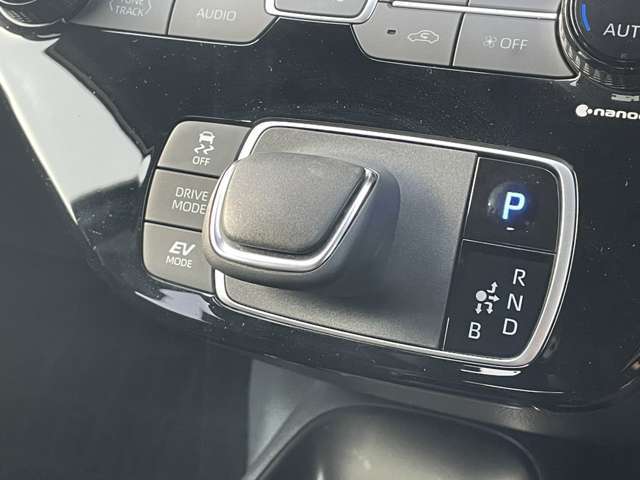 全国どこでもご納車できます！遠方の方に便利な一律陸送費制度有りです！お気軽にご相談下さいませ！