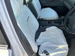 内装、外装はあまりきれいではありませんがレストアの予定です！