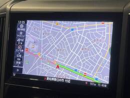 8型ナビ　フルセグ　バックカメラ　Bluetooth　DVD/CD　再生