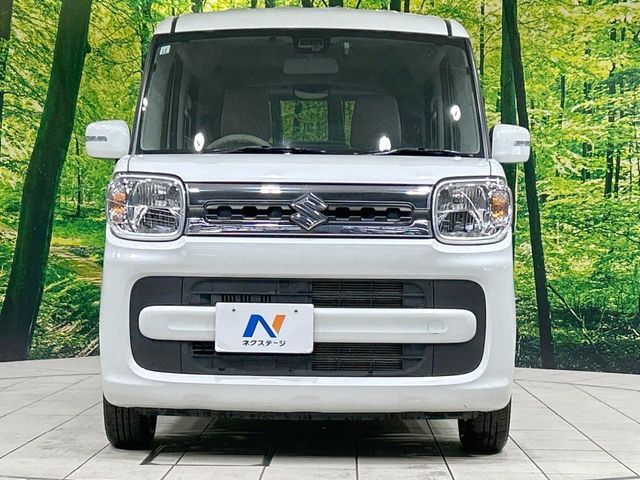 弊社では、全車『修復歴なし』のお車のみ取り扱っております。専任バイヤーによる厳選した仕入れの後、入庫後の車両チェックを行い、ネクステージが認定した高品質な中古車をご提供しております。