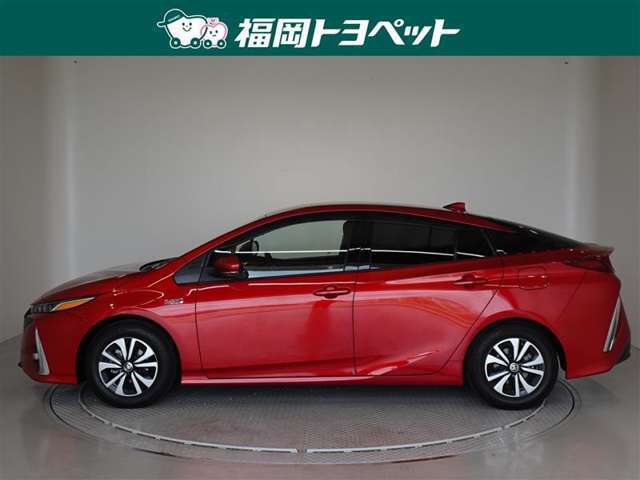 プリウスをよりエコに、電気でも走るプリウスPHV　S　セーフティプラスが入荷しました。