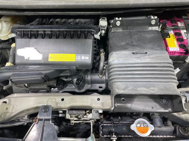 親切・丁寧な専門メカニックスタッフが応対！・車検・点検整備・事故等の修理などアフターサービスも安心。お車のカスタマイズもネクステージのサービススタッフまでご相談ください！