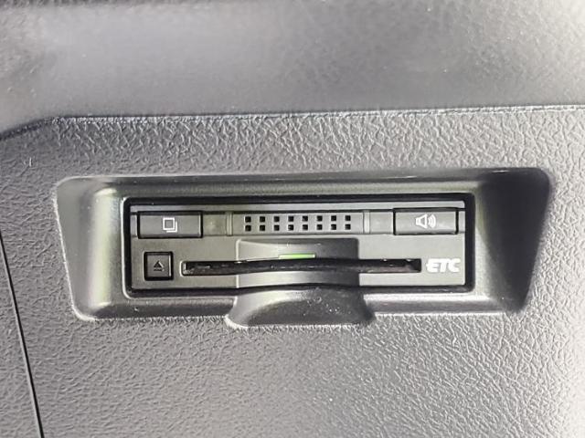 お車に合わせて無料保証以外にも、保証範囲、期間、距離を拡充させた有料保証もご用意しております！中古車の購入が初めてで不安・・・というお客様もご安心ください！