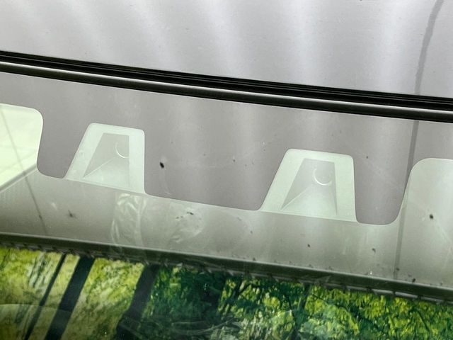 【スズキ　セーフティサポート】走行中に前方の車両等を認識し、衝突しそうな時は警報とブレーキで衝突回避と被害軽減をアシスト。より安全にドライブをお楽しみいただけます。