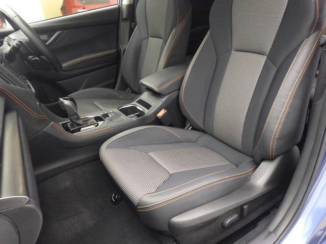 フロントシート 快適な座り心地のフロントシート。硬すぎず柔らかすぎずで車酔いしてしまう方も安心ですよ。