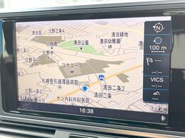 ●純正ナビ:一体感のあるナビは、高級感ある車内を演出してくれます。Bluetooth再生などオーディオ機能も充実しておりますので、運転もより楽しめます♪