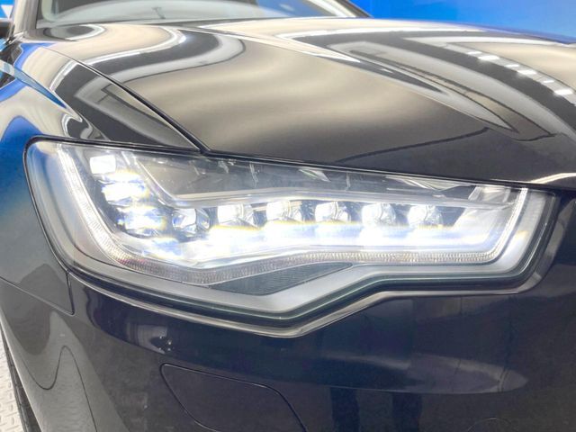 ●LEDヘッドライト：夜間走行時も良好な視界を確保し安心して運転できる高輝度LEDヘッドライトを装備！点灯速度が早く、消費電力も抑えられています。