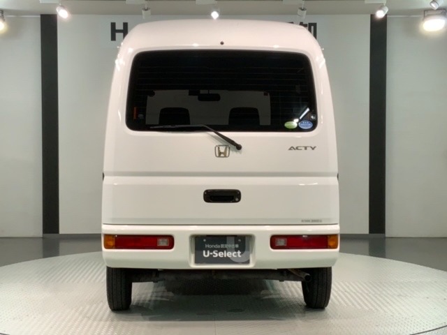 ご納車までの期間ですが、県内のお客様は1,2週間、県外のお客様は2,3週間ほどでご納車が可能となります。但し、お支払いや書類の状況によっては多少の前後もありますので、その際には何卒ご了承下さい。