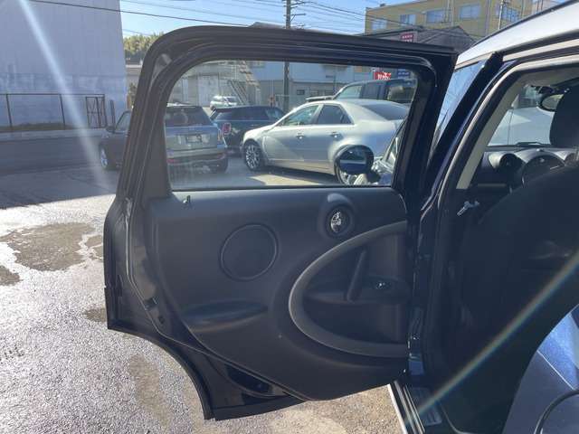 試運転によりエンジン、ミッション、異音が出てないかどうか、スムーズ調子よく走るかどうか等確認ずみです。とても良好ですのでご安心ください。エアコン、ヒーター、電気系すべて正常に作動等の確認もしております