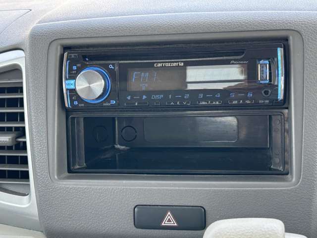【オーディオ】車内で音楽がお楽しみいただけます！ ※最新ナビやバックカメラ（バックモニター）、後席専用モニター（フリップダウンモニター）の取付をご要望の場合はお気軽にスタッフにお尋ねください。