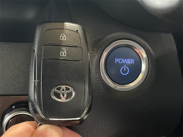 積載車、ダンプ、箱バン、クレーン付き、パワーゲート付き、Wキャブトラック、幌トラック、ウイング車、冷凍冷蔵車、保冷車、教習車、タクシーなどなど！　　　　　　　　　　　　　　　　　　　　　　　　　　　 →