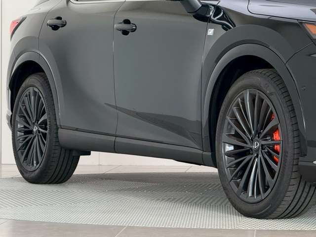 掲載車両以外にも対応可能です。ご希望のボディーカラー、グレード、装備やオプションをお聞かせ下さいませ。