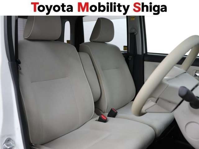 シートを外して隅々まで徹底洗浄済です。気持ち良いドライブをお楽しみください。