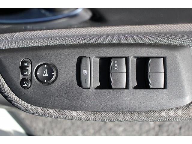 こだわりがあってなかなか気に入ったお車がないそこのお客様！全国のオークションからピッタリの1台を探すことが可能です。ぜひ一度お問い合わせください。