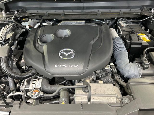 親切・丁寧な専門メカニックスタッフが応対！・車検・点検整備・事故等の修理などアフターサービスも安心。お車のカスタマイズもネクステージのサービススタッフまでご相談ください！