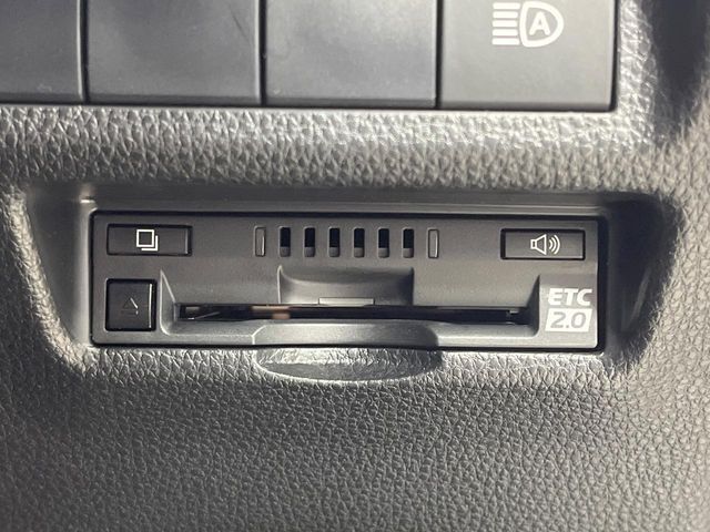 【ETC】高速道路の料金所をストレスなく通過！話題のスポットやサービスエリアに多い「スマートIC」利用時は必須のアイテムです。当店でセットアップを実施、ご納車当日からすぐにご利用いただけます！