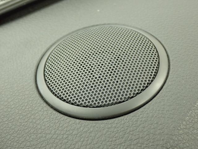 フロント・リヤ・ツイーター　それぞれ2つずつの合計6スピーカー装備！！