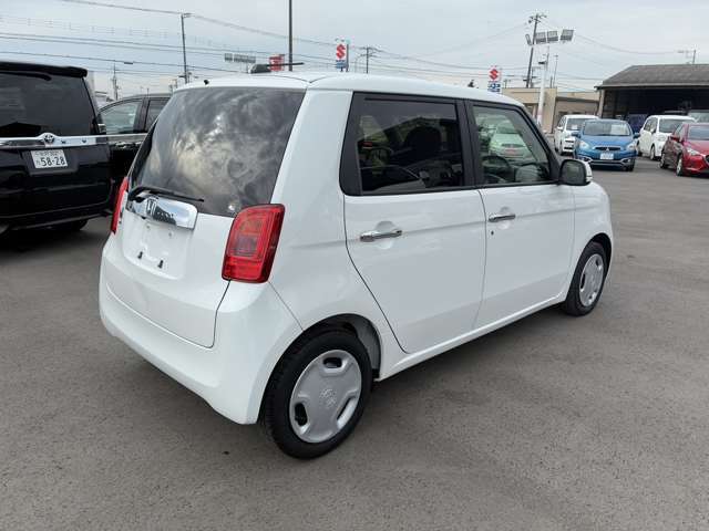 ☆チャンスの魅力6☆　チャンスでは、陸運支局指定の自社整備工場を完備しています。納車前の整備はもちろん、購入後の車検やアフターサービスもお任せ下さい！！自社整備スタッフが真心こめて作業させて頂きます。