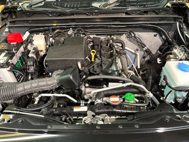 親切・丁寧な専門メカニックスタッフが応対！・車検・点検整備・事故等の修理などアフターサービスも安心。お車のカスタマイズもネクステージのサービススタッフまでご相談ください！