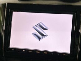 【純正ナビ】人気の純正ナビを装備。オーディオ機能も充実しており、Bluetooth接続すればお持ちのスマホやMP3プレイヤーの音楽を再生可能！毎日の運転がさらに楽しくなります！！