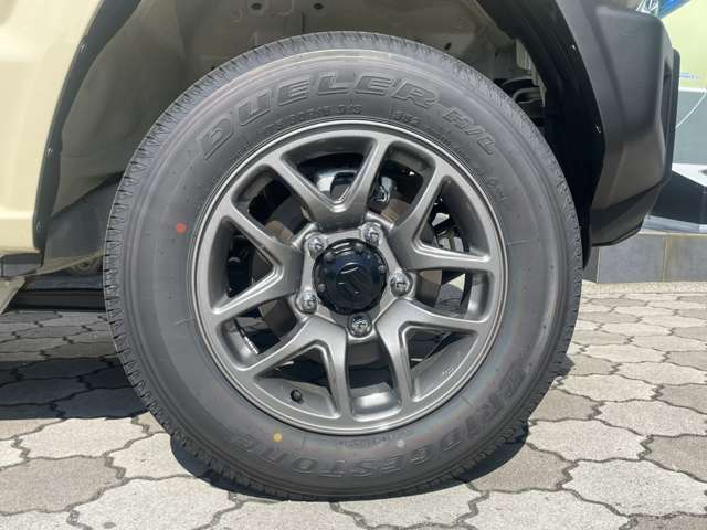 《シュトラーゼ広島》電話番号は082-239-7601、電車でお越しの場合はJR横川駅南口より徒歩8分です。