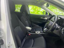 「この車の写真をもっと見たい」「状態が気になる」「この装備はついている？」どんな小さな疑問でもお気軽にお問い合わせください！