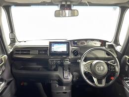 【インパネ全体】『インパネ全体』の画像になります。写真の内容に関してご不明点、ご質問等がございましたらお気軽にガリバー店舗までお問い合わせください。