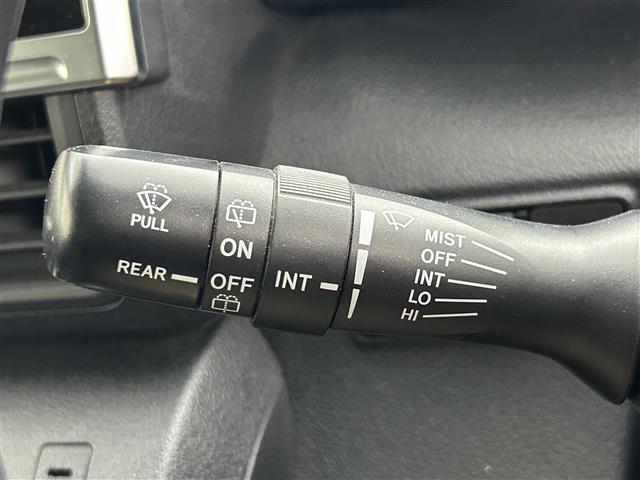 【運転席操作部】快適なドライブを楽しむための機能が装備されています！運転席から触れるので、使いやすいです！除菌プランいれていただくと、さらに清潔で安心していただけます！