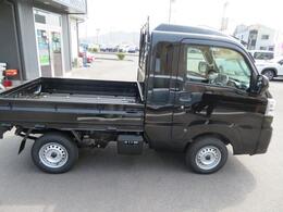 希望の車が店頭にない・・・　そんな時はご希望の車種と予算をスタッフに申し付けください！　関東関西からご希望の車を厳選して提供させて頂きます！