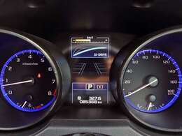 カーセブン札幌南店は「7」の看板が目印でございます！お気軽にご来店下さい！