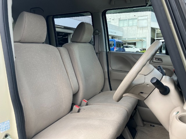 目立った汚れも無く綺麗な状態です、ぜひ現車を確認してみてください♪