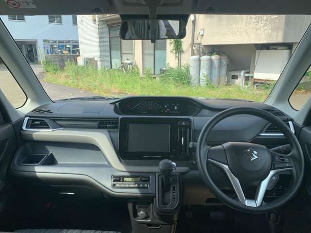 お客様に愛されるアットホームな店作りを心がけています！寛いで頂ける商談スペースも完備しています！