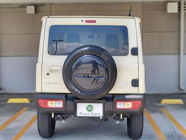 全車納車前に自社の近畿運輸局指定工場にて点検整備してからのご納車となります♪
