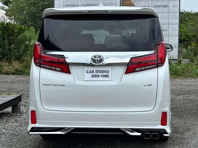 おクルマのことならなんでもご相談ください。車検や板金塗装や整備、各種パーツの取り付けなどももちろん対応可能です。何かあったときはレッカー対応も可能です。