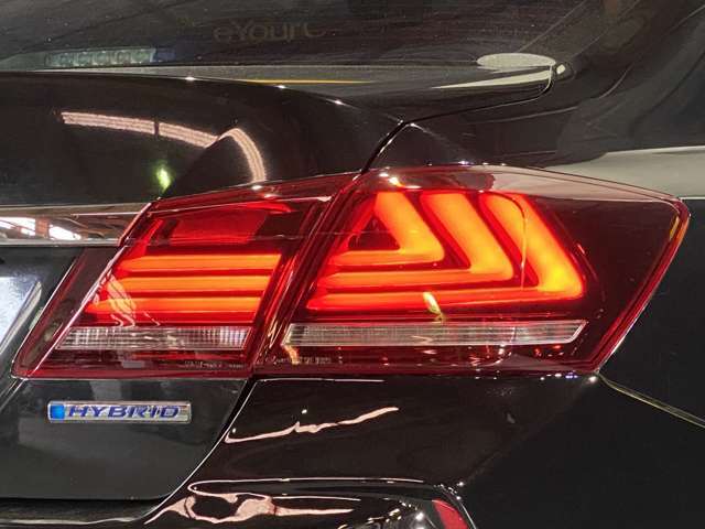 ★ファイバーLEDテールランプ★シーケンシャルウィンカー★