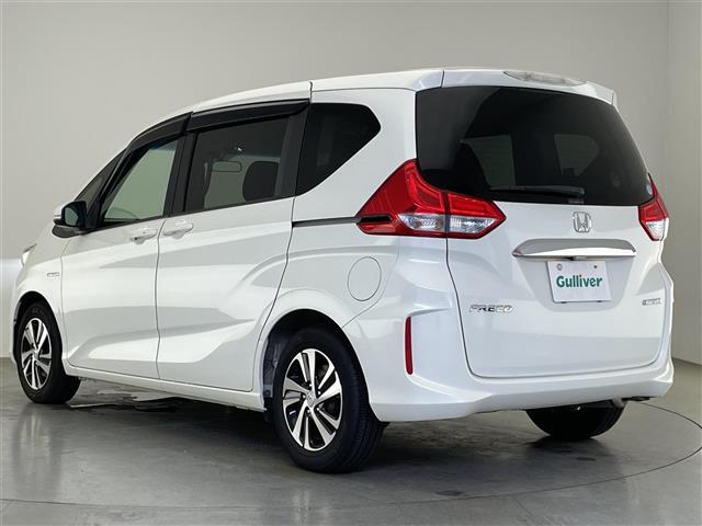 【リア外装】現車の確認はお電話でも承っております。検索ワード【ミニバン/SUV/軽自動車/衝突防止/7人/8人/アラウンドビューモニター/自動（衝突被害軽減）ブレーキ/カーセンサー】関連車両も続々入庫
