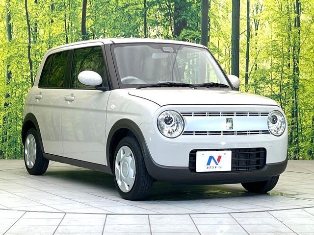 大好評のボディコーティング「弾スプラッシュコート」もご納車までに施工可能。通常のガラスコートと異なる、耐久年数6年の無機質ガラスコーティングが、ボディをキレイな状態に保ってくれます。