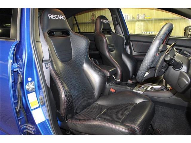 【禁煙車】車内は勿論、シートの焦げ跡や嫌な臭いも御座いません！ご不明点やご来店のお際は是非お電話でご連絡下さい！