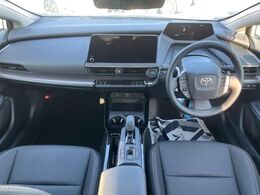 グループ総在庫数約30，000台！！全国の系列店からメーカー・車種問わずご紹介出来るので、あなたにピッタリのお車が見つかるはずです♪まずはお問い合わせ下さい☆