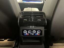 グループ下取り、買取り車両を中心に、新入庫車両が続々入荷中！