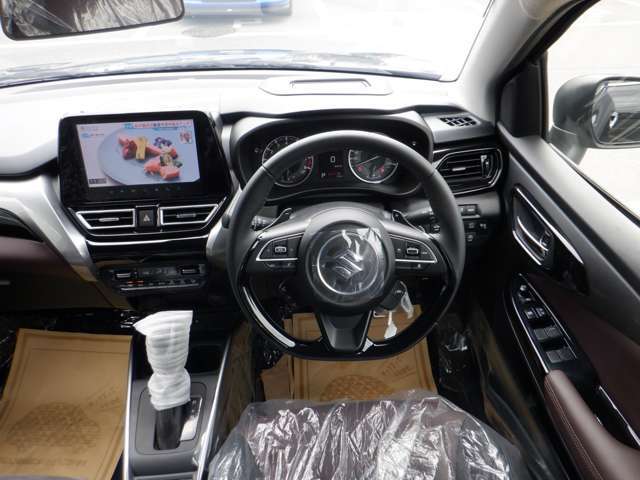 展示・展示しているお車には自信を持っております！！よりすぐりの車両のみしか当店は展示しておりません！！是非お近くにお立ち寄りの際にはお気軽にお立ち寄りください！！