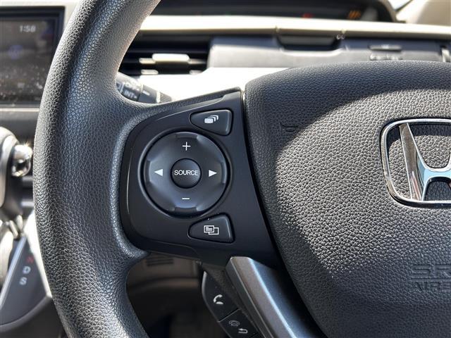 快適なドライブを楽しむための機能が装備されています！運転席から触れるので、使いやすいです！除菌プランいれていただくと、さらに清潔で安心していただけます！