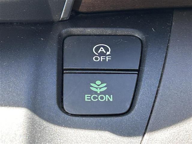 快適なドライブを楽しむための機能が装備されています！運転席から触れるので、使いやすいです！除菌プランいれていただくと、さらに清潔で安心していただけます！