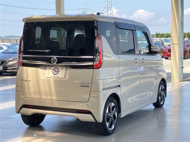 アツミモータースでは人気の中古車を常時1500台展示！掲載車両以外にも当社ホームページにて検索できます！