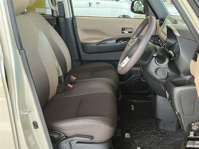 アツミモータースでは人気の中古車を常時1500台展示！掲載車両以外にも当社ホームページにて検索できます！