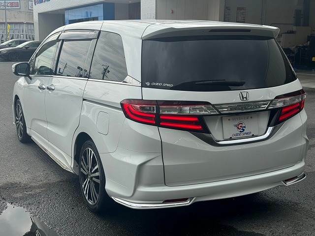 中部地区最大級のSUV・ミニバン専門店。中古車から新車・登録済未使用車まで幅広く取り扱いしております。グッドスピードでは総在庫3000台以上を常時展示しており、品質に拘った車両を展示しております。