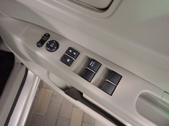 ◆Honda認定中古車をお探しの方はHonda　U-Select亀山長明寺へお越しください！全車安心のU-Selectホッと保証付きです！敷地内試乗も可能です！オンライン商談も受付しています！◆